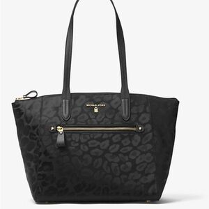 Michael Kors shoulder purse